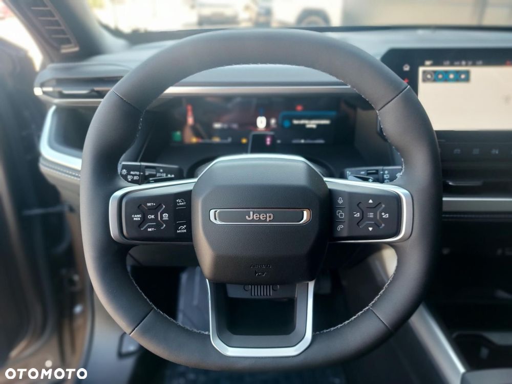 Jeep Compass - 17