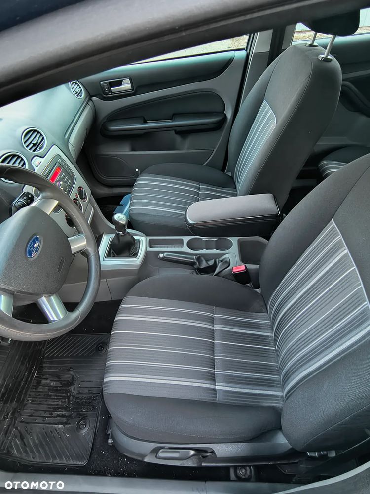 Ford Focus 1.4 16V Concept - 13