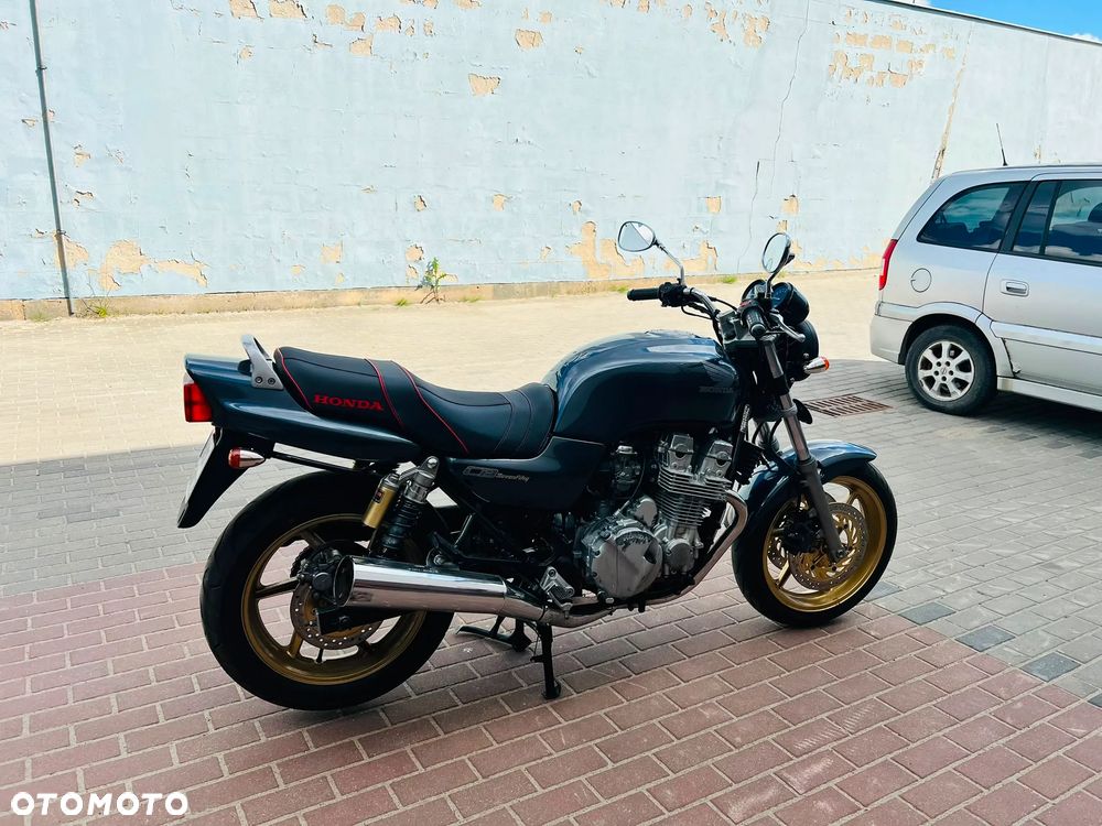 Honda Hornet - 15