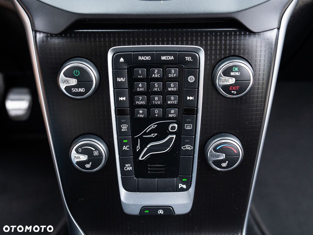 Volvo V40 T2 RDesign - 39