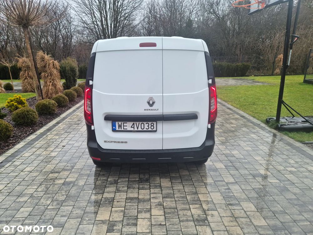 Renault Express - 4