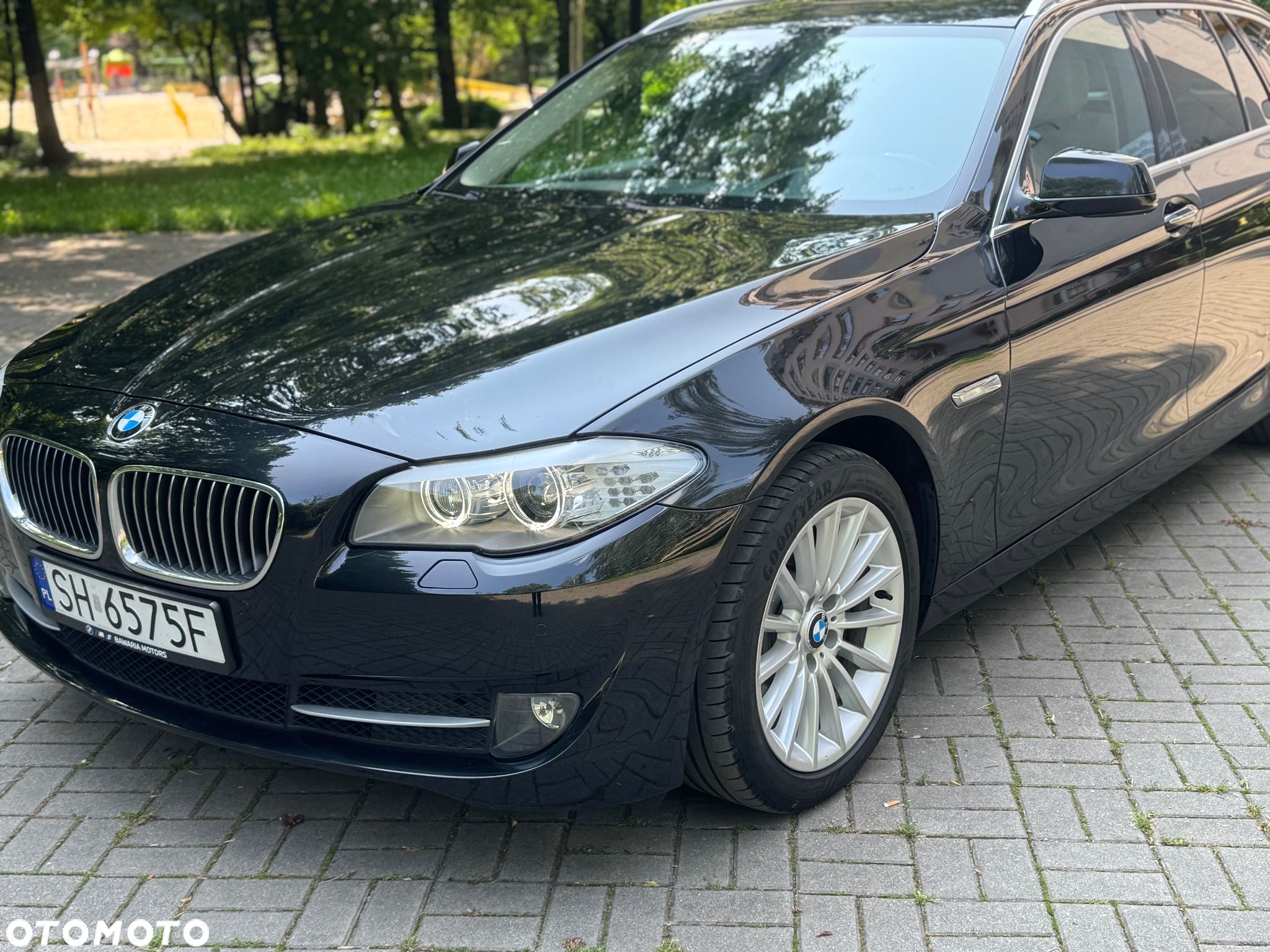BMW Seria 5 520d Touring - 1