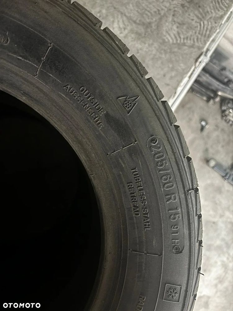 Opony zimowe 205/60R15 - 4