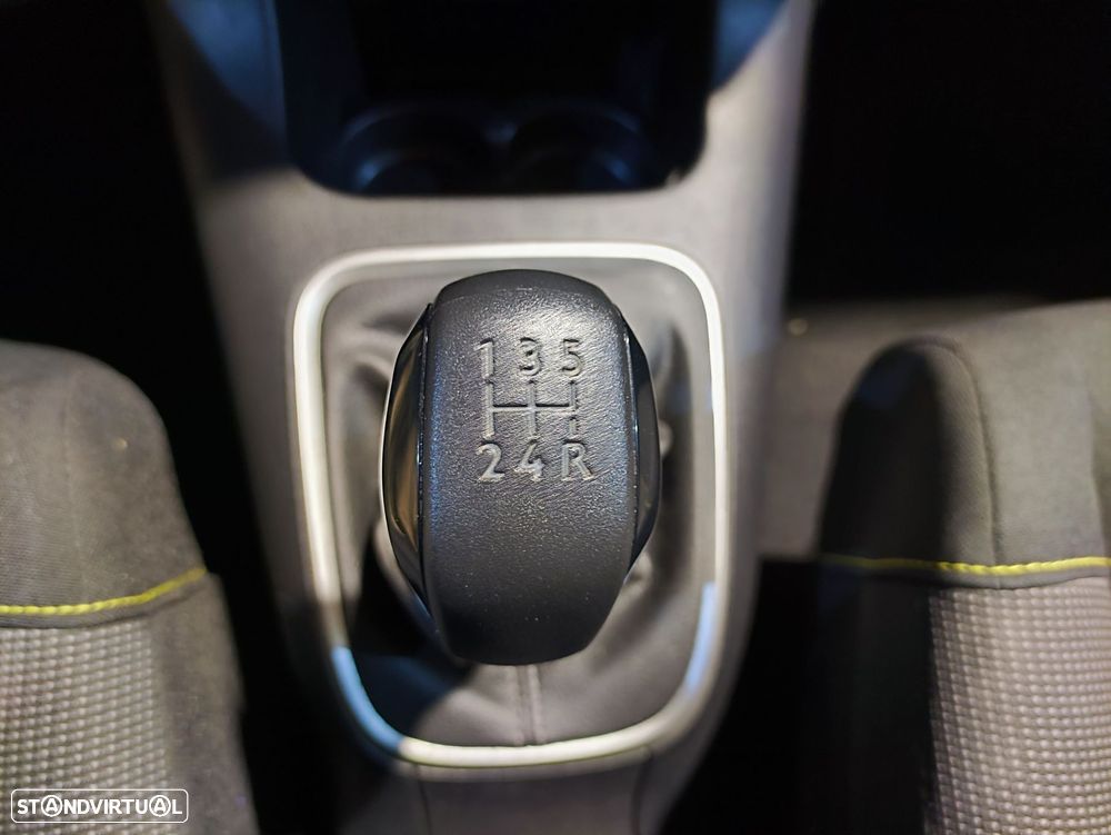 Citroën C3 1.2 PureTech Max - 24