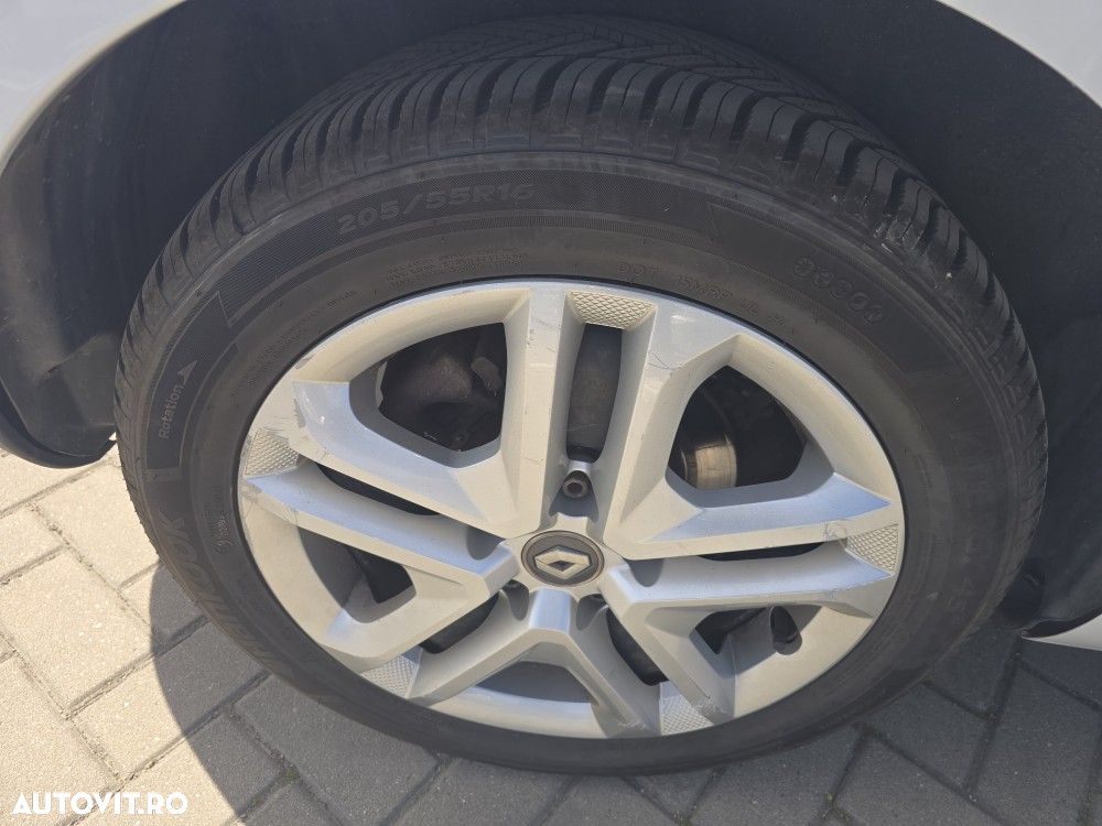 Renault Megane ENERGY dCi 110 Start & Stop Dynamique - 13