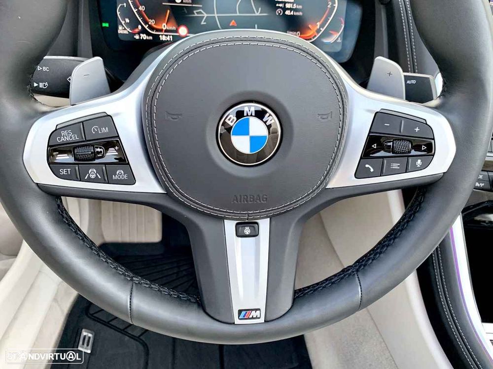 BMW 840 d xDrive Pack M - 14