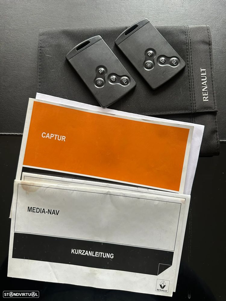 Renault Captur ENERGY TCe 120 EDC Luxe - 43