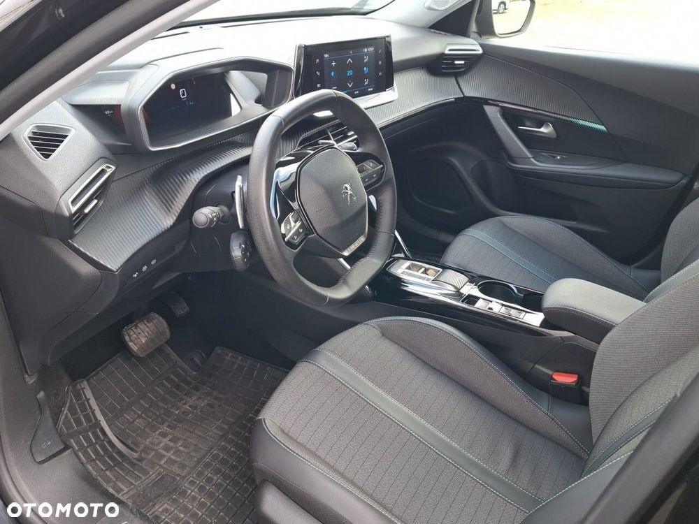 Peugeot 2008 1.2 PureTech Allure S&S EAT8 - 20