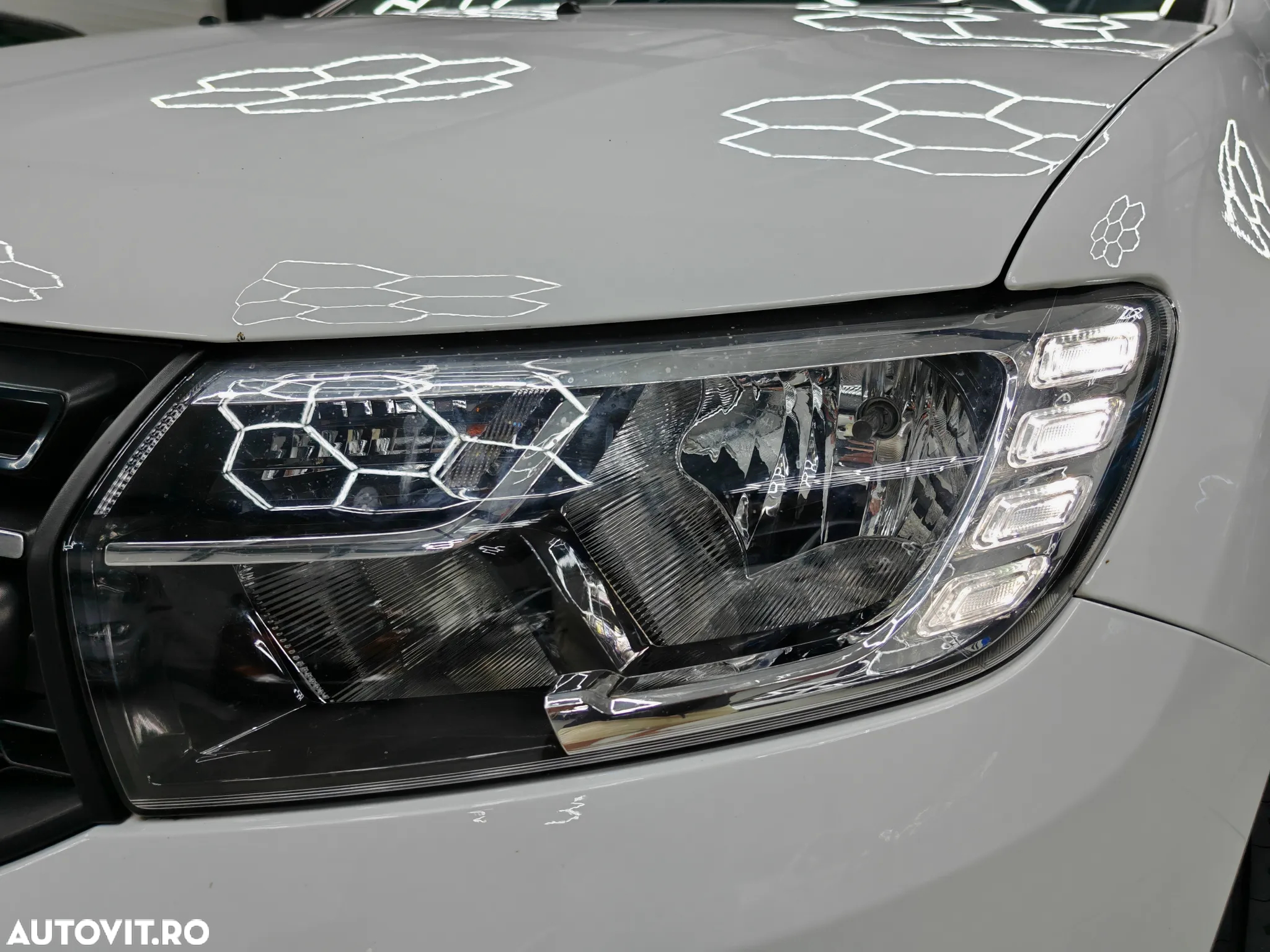 Dacia Logan 1.0 SCe Laureate - 21
