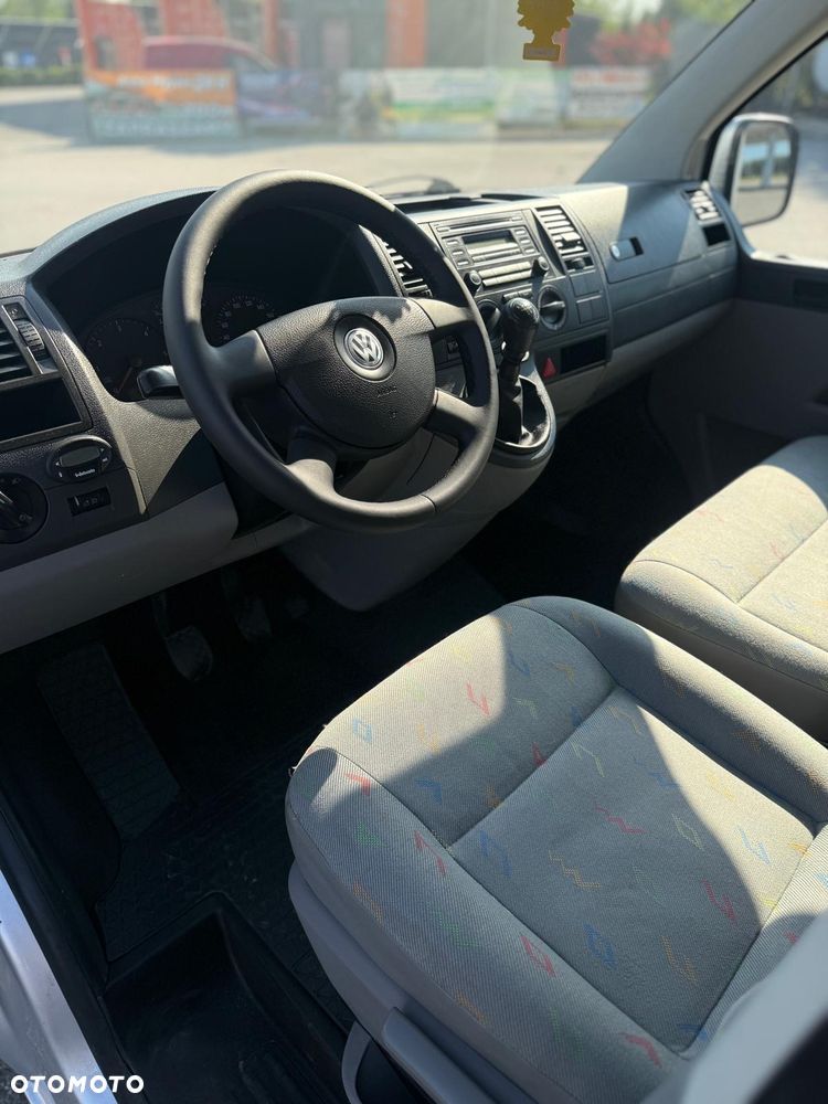 Volkswagen Transporter - 3