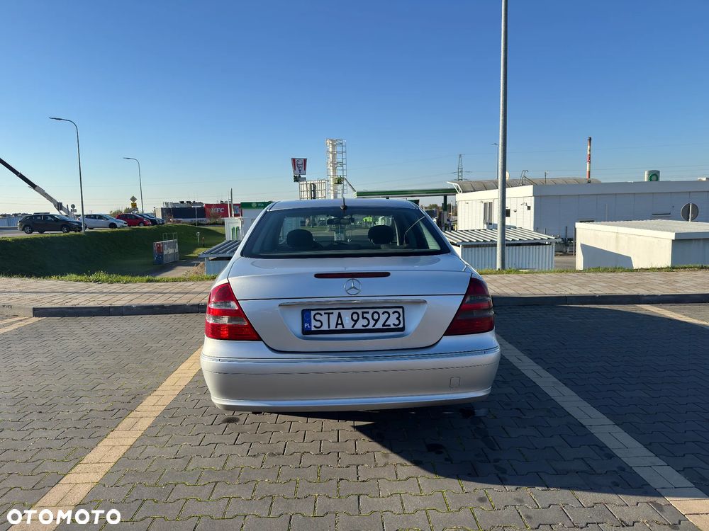 Mercedes-Benz Klasa E - 5