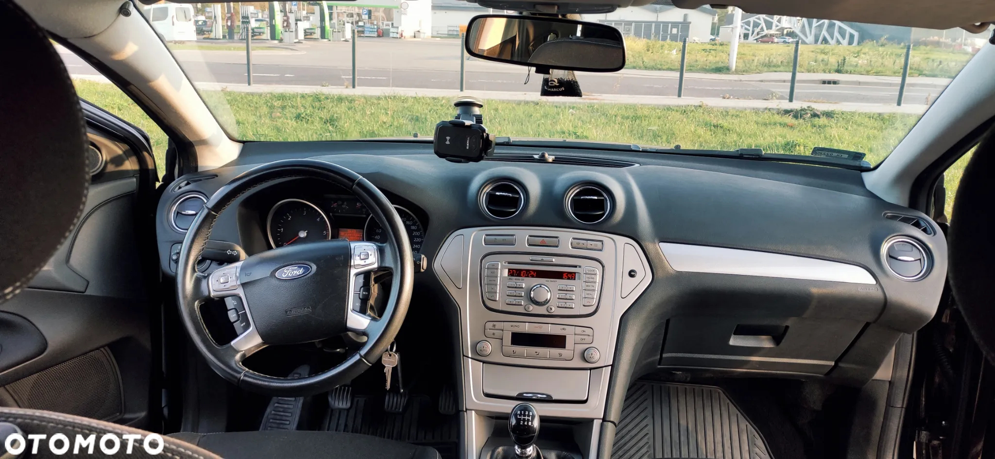 Ford Mondeo 1.8 TDCi Ghia - 9