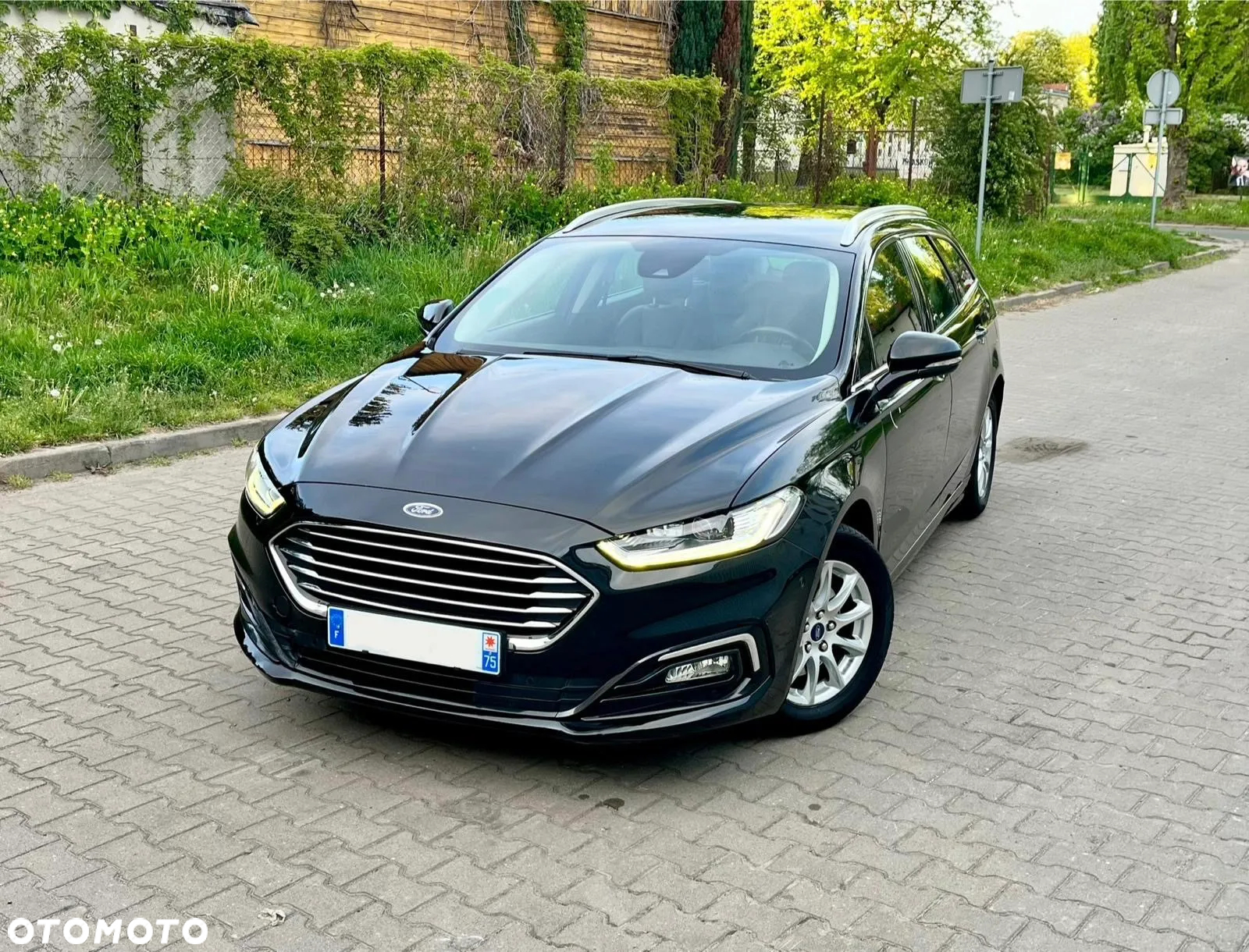 Ford Mondeo 2.0 Hybrid Titanium - 4