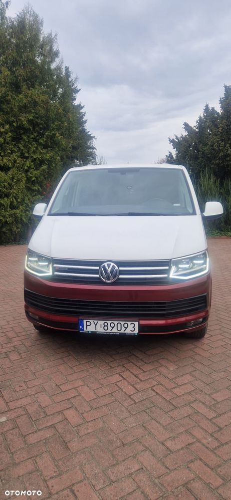 Volkswagen Caravelle - 9
