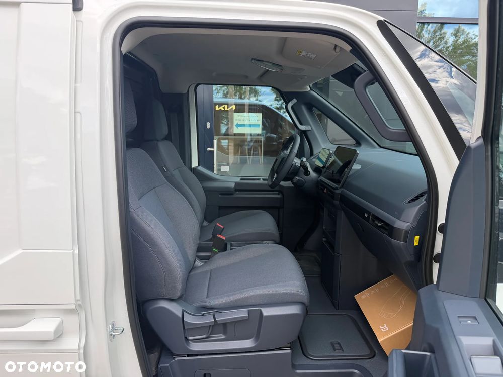 Kia PV5 71.2kWh - 12
