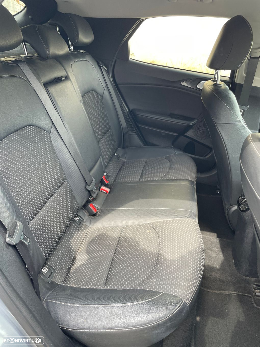 Kia XCeed - 16