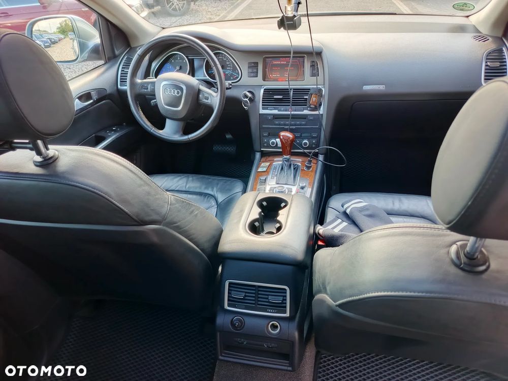 Audi Q7 3.0 TDI Quattro Tiptronic - 6
