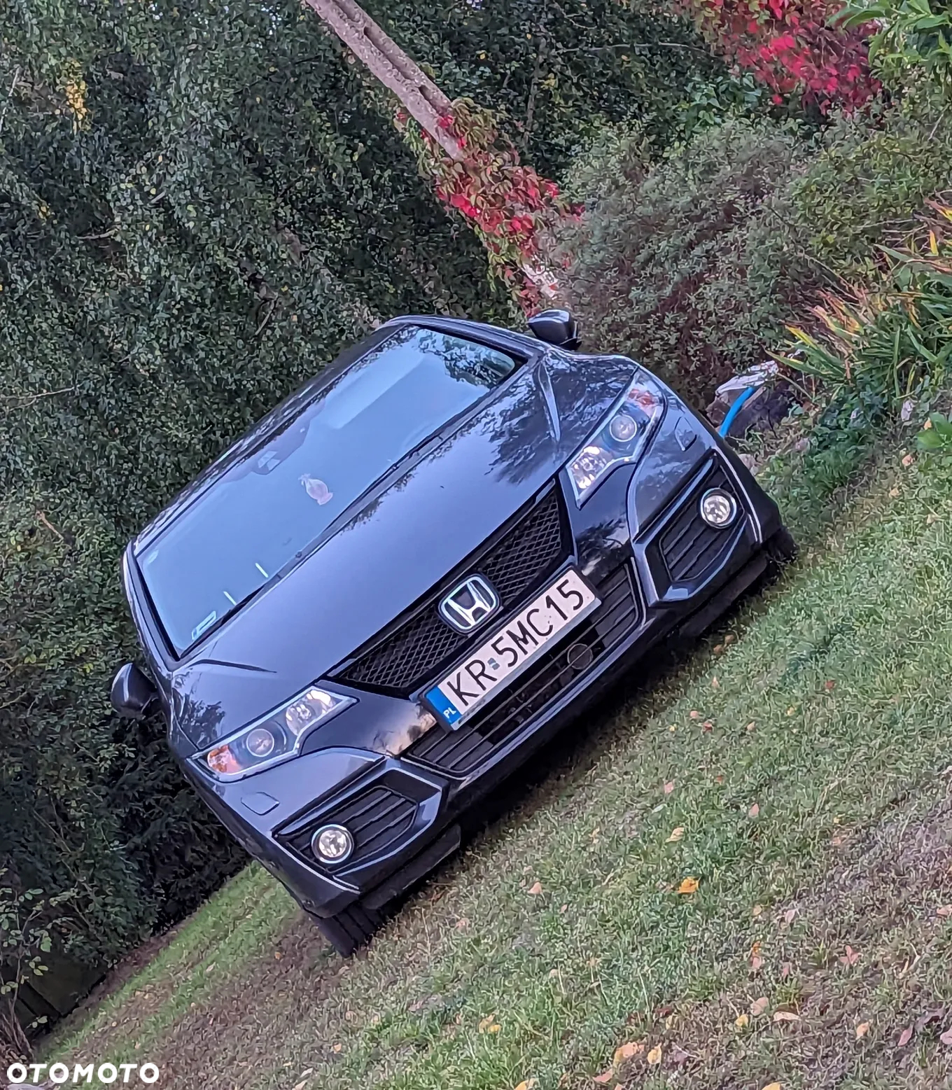 Honda Civic 1.8 Elegance (Honda Connect+) - 2