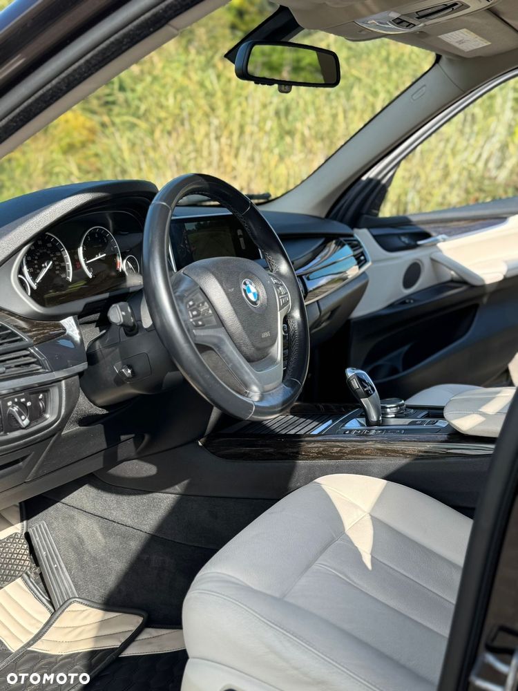 BMW X5 xDrive35i Sport-Aut - 17