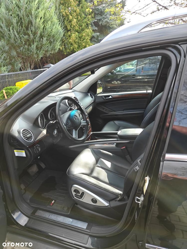 Mercedes-Benz GL 450 4Matic 7G-TRONIC - 14