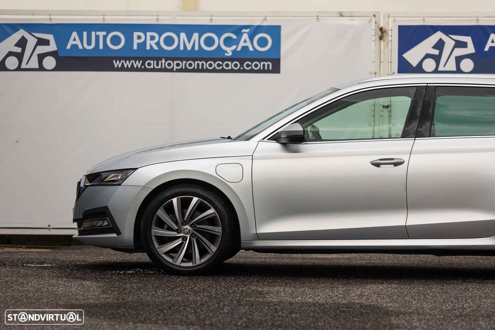 Skoda Octavia 1.4 TSI iV Style DSG - 6