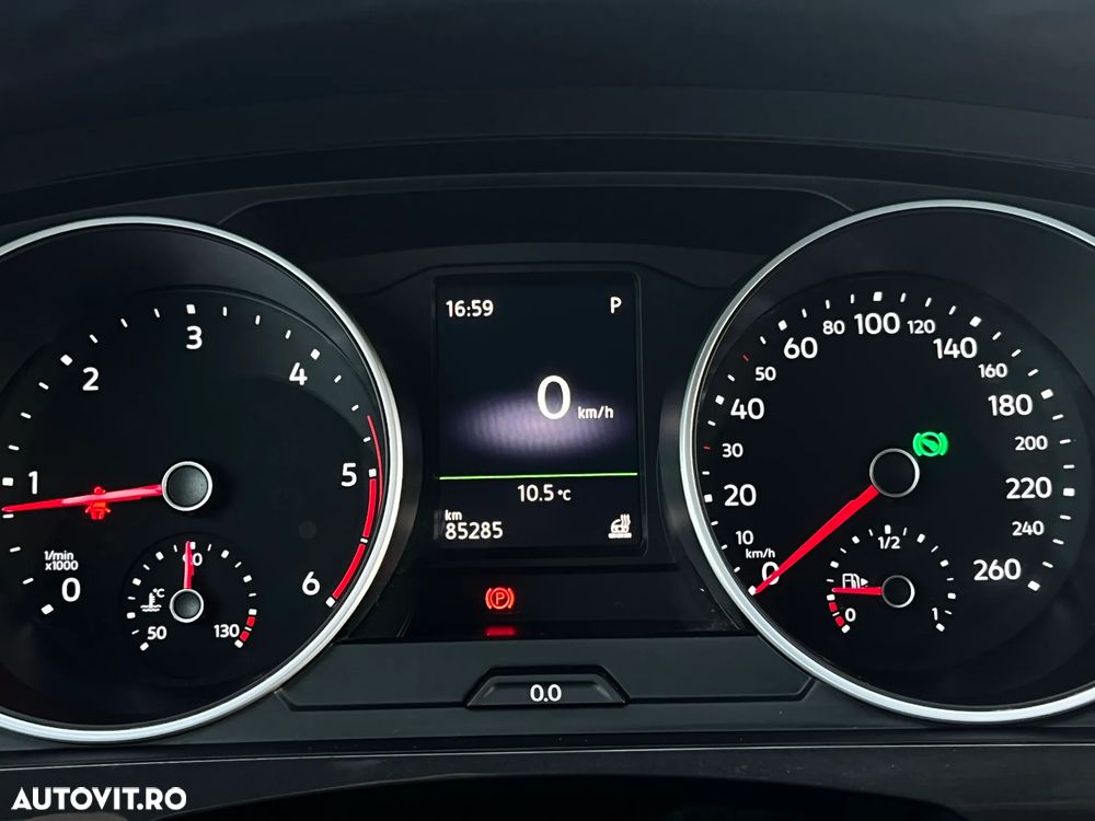 Volkswagen Tiguan - 15