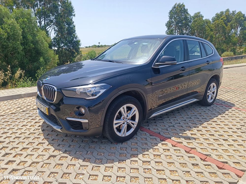 BMW X1 18 d sDrive Line Sport - 1