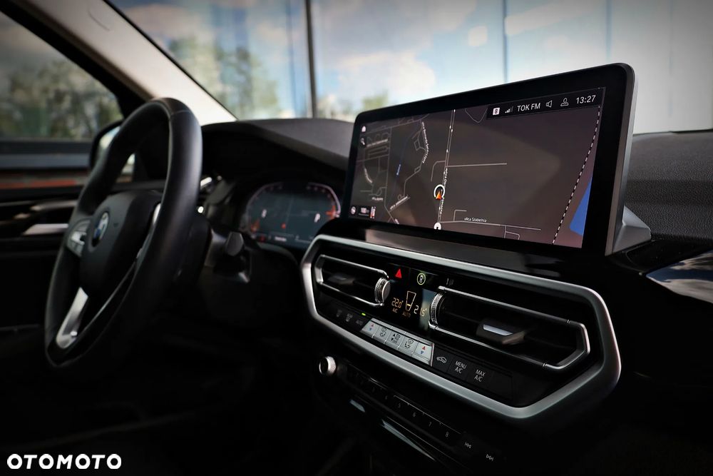 BMW X3 sDrive18d mHEV - 21