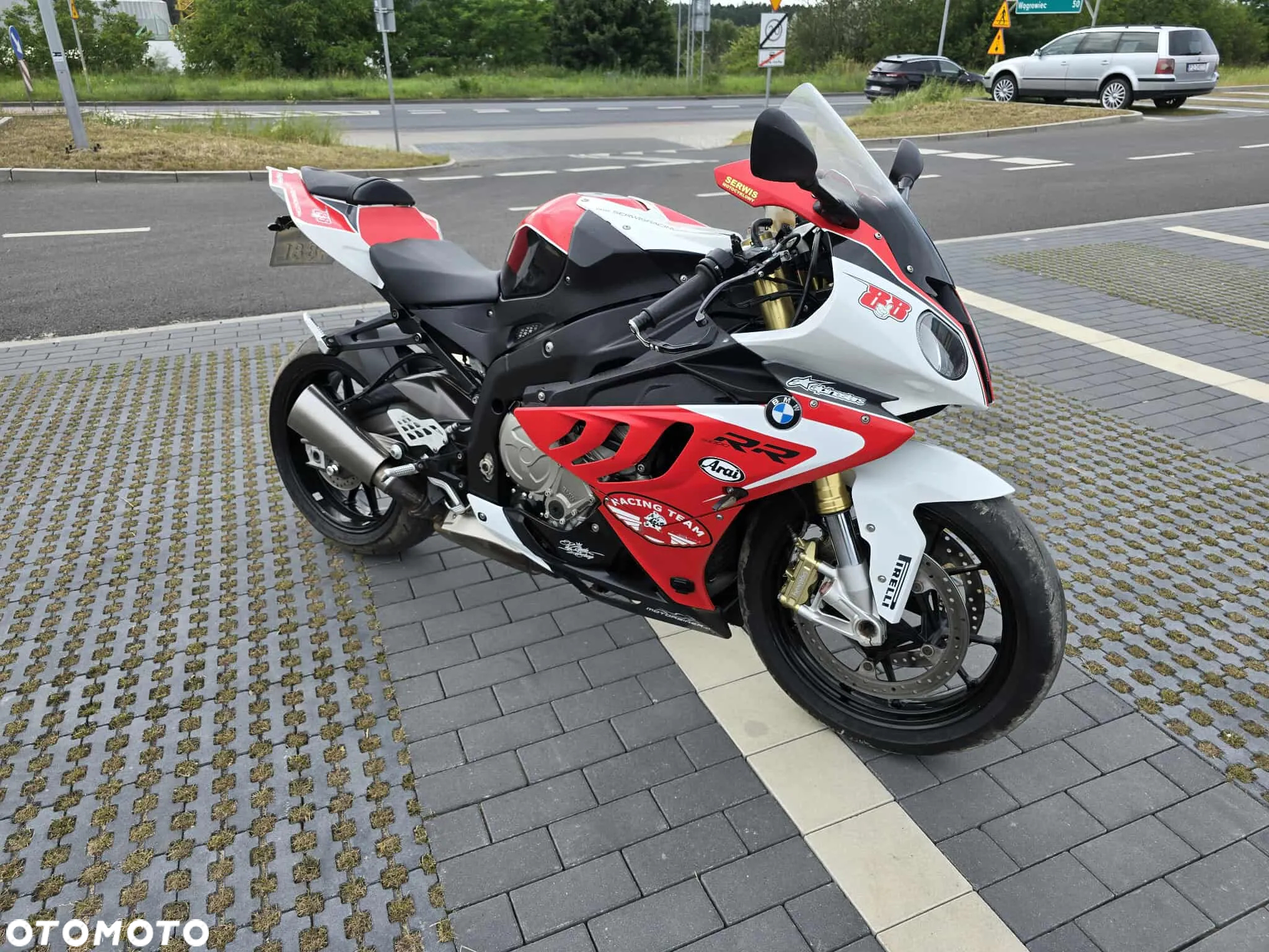 BMW S - 16