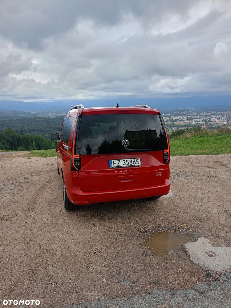 Volkswagen Caddy 2.0 TDI DSG - 9