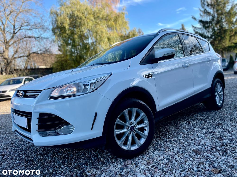 Ford Kuga 2.0 TDCi 2x4 Titanium - 5