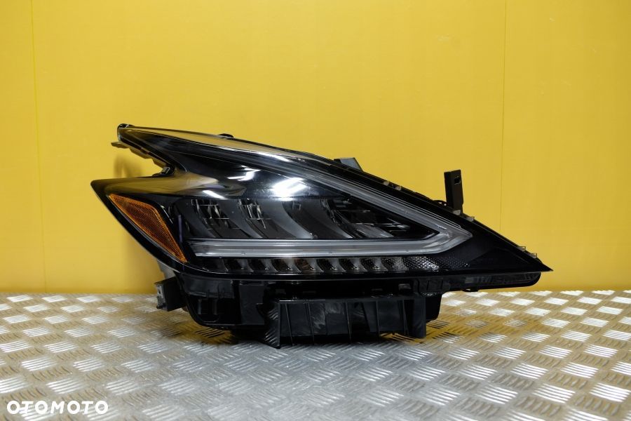 NISSAN MURANO Z52 2019- REFLEKTOR LAMPA CZARNA FULL LED PRAWA USA - 1