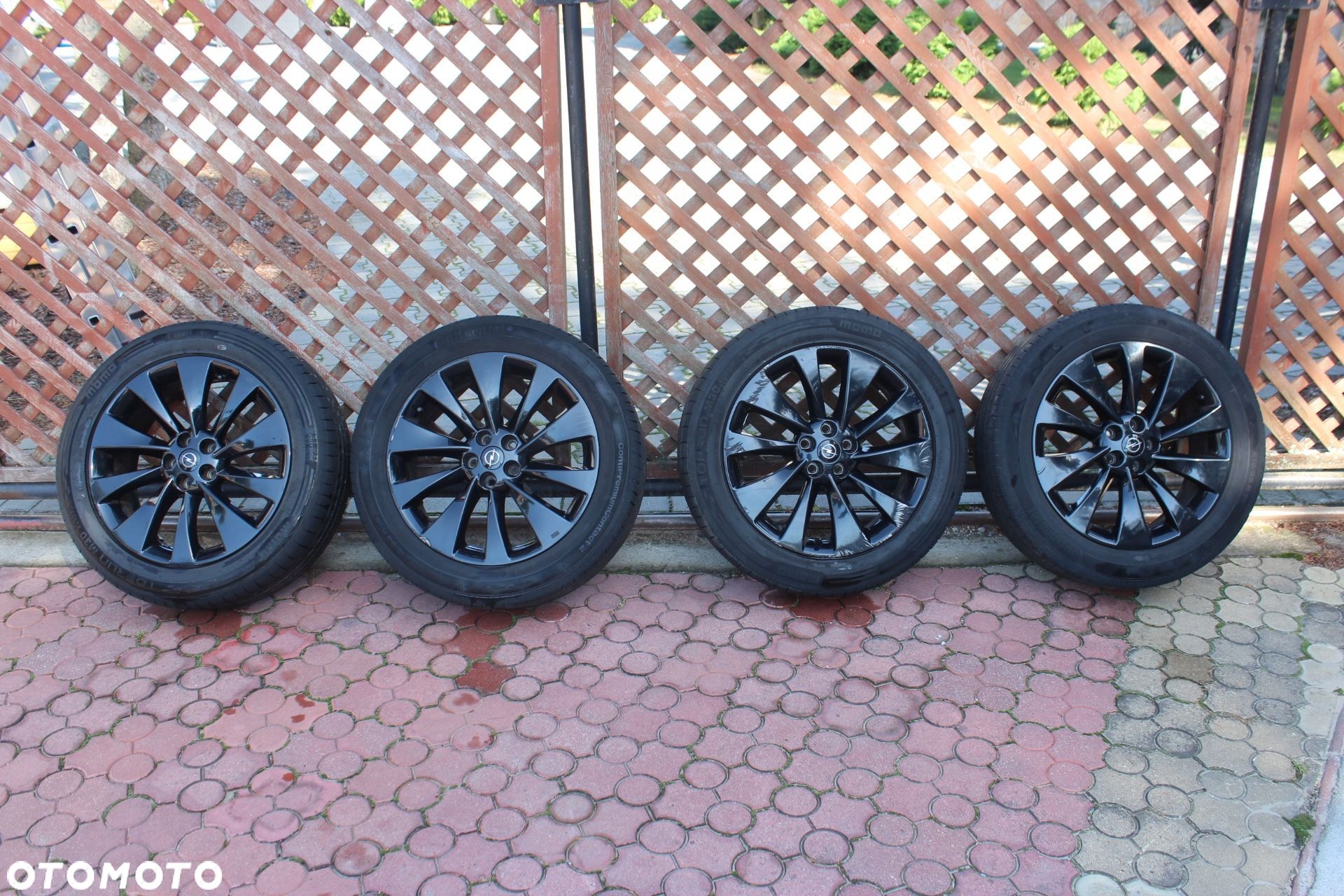 Koła Felgi Aluminiowe 5x105 Opel Mokka 215/55 R18 - 1