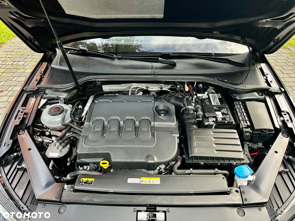 Volkswagen Passat 2.0 TDI 4Mot Elegance DSG - 20