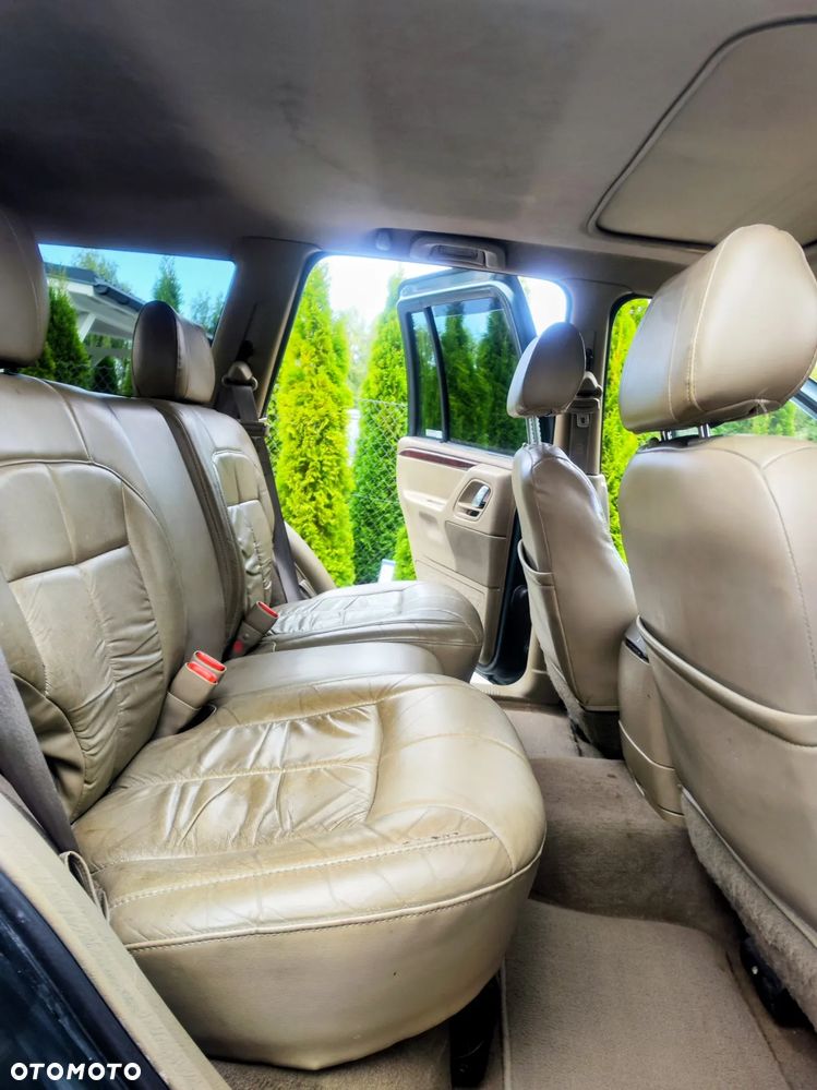 Jeep Grand Cherokee 4.0 Laredo - 23