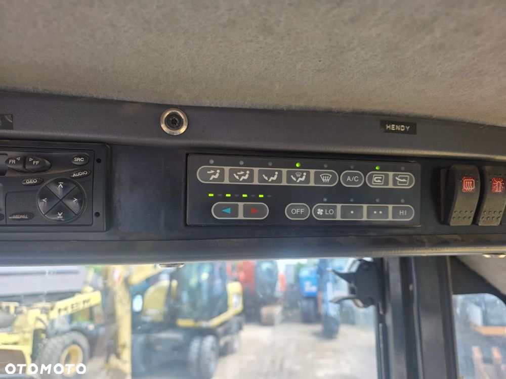 Komatsu WA 320-5 Spr z Niemiec - 12