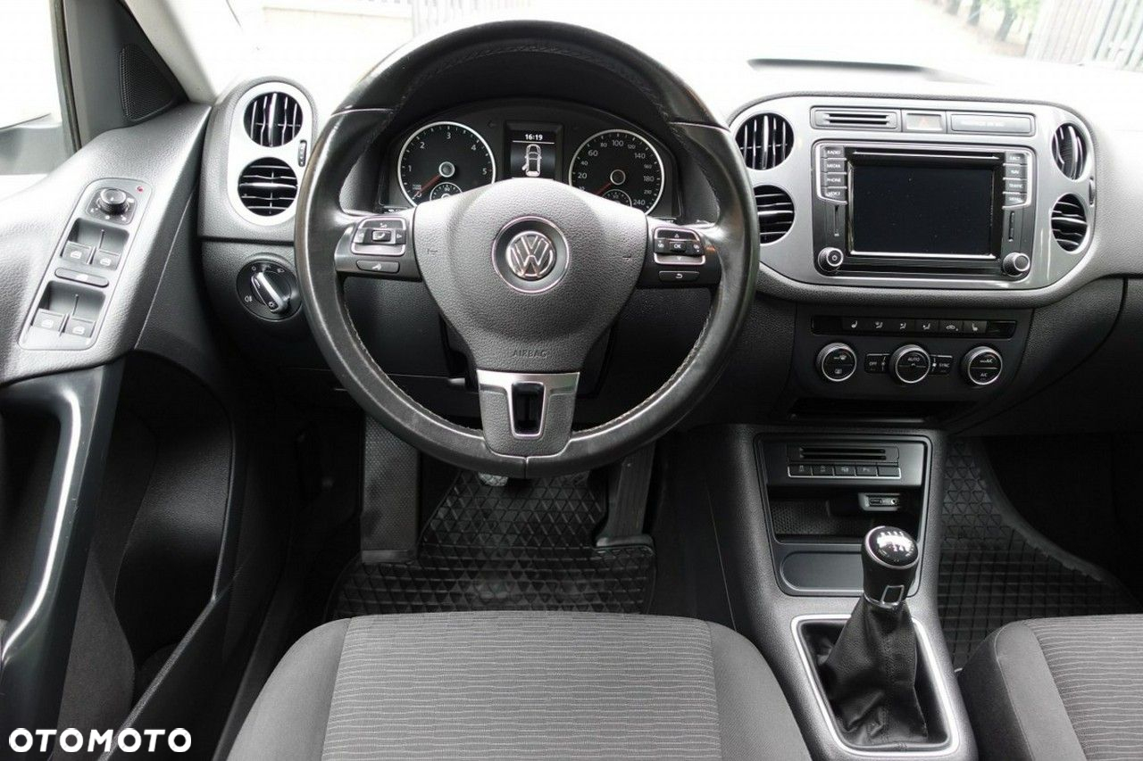 Volkswagen Tiguan - 15