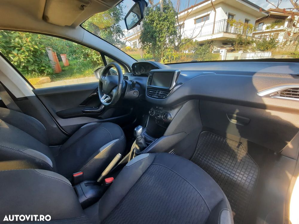 Peugeot 208 1.4 HDi FAP Access - 6