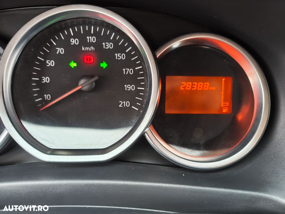 Dacia Sandero 1.0 SCe SL PLUS - 6