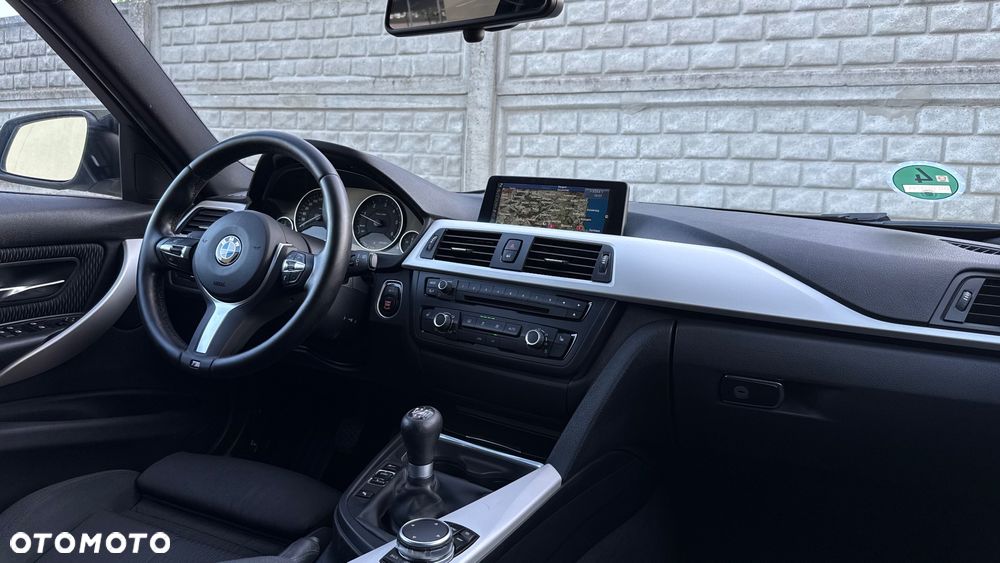 BMW Seria 3 - 15