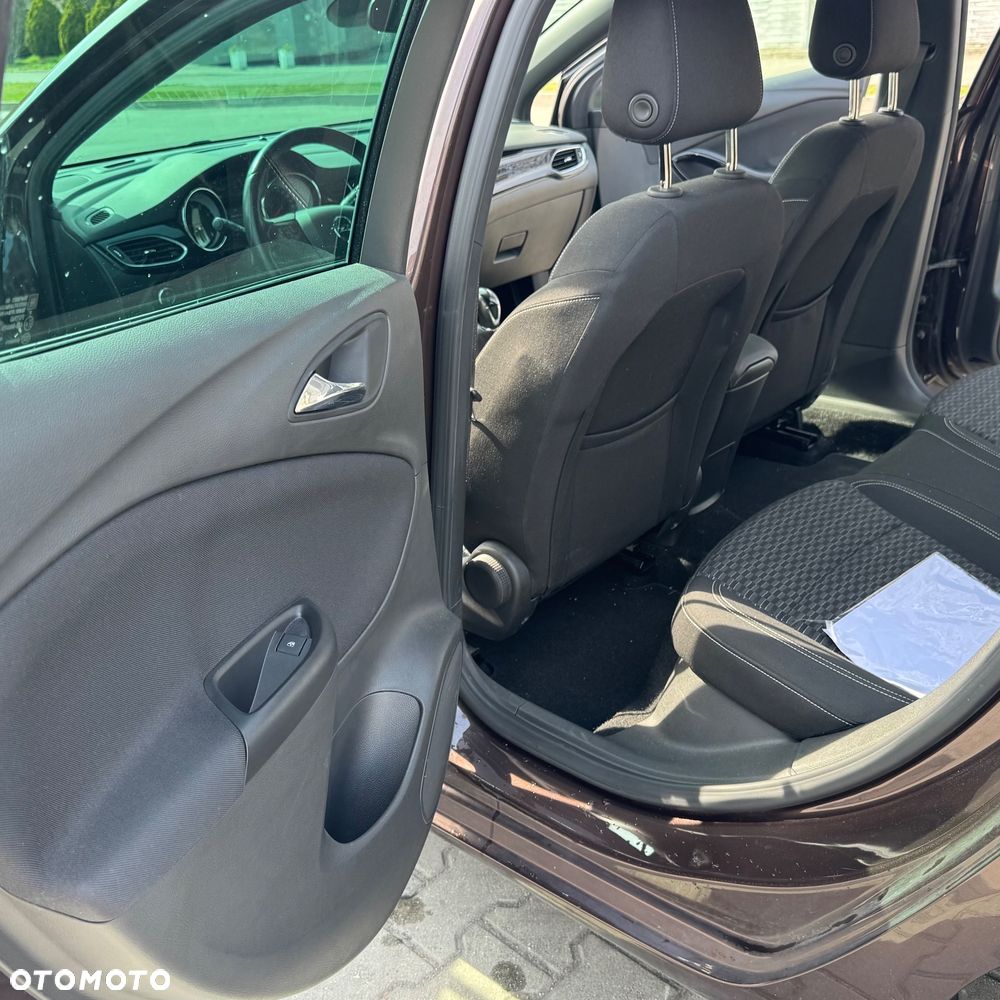 Opel Astra 1.0 T GPF Essentia S&S - 12