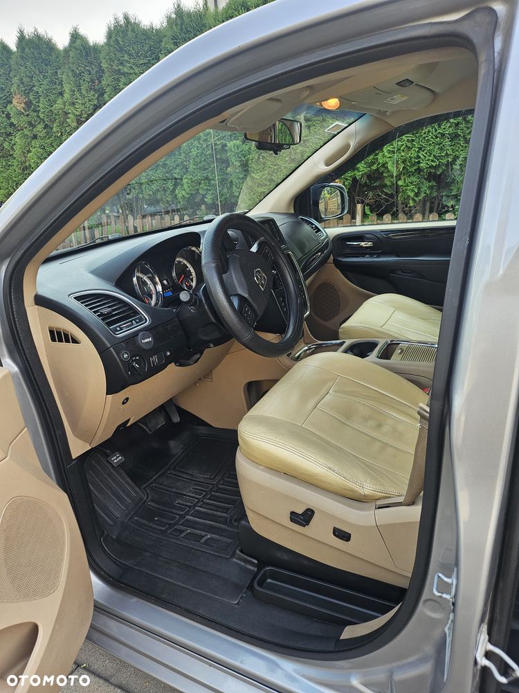 Dodge Grand Caravan 3.6 Express - 9