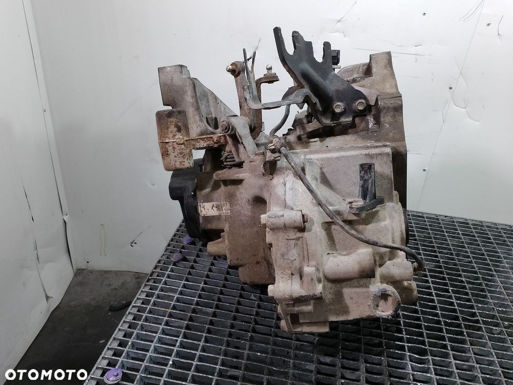 SKRZYNIA BIEGÓW MANUALNA MAZDA 5 ( 05-10 ) GC310 1.8 16V - 2