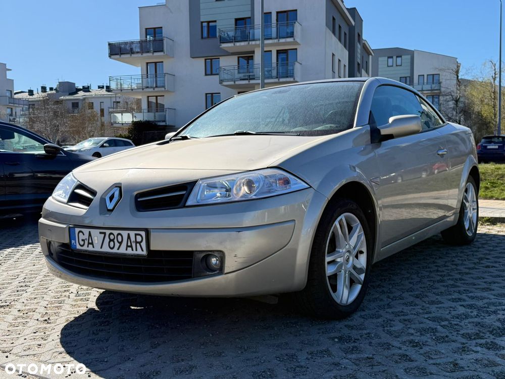 Renault Megane 1.6 Confort Dynamique - 1