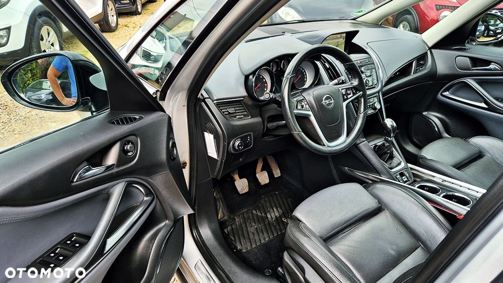 Opel Zafira Tourer 1.4 Turbo Business Innovation - 24