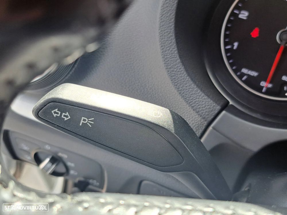 Audi A3 Sportback 1.6 TDI S-line - 35