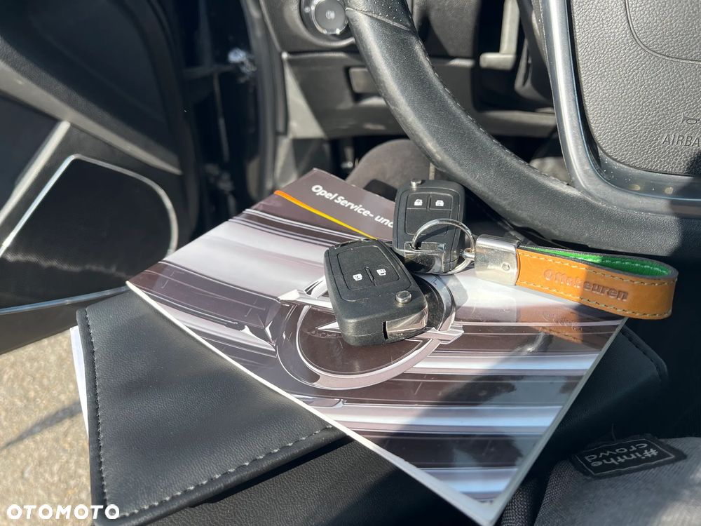 Opel Astra 1.6 Turbo Sport - 18