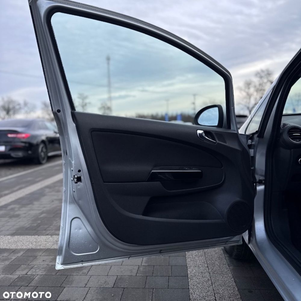 Opel Corsa - 17