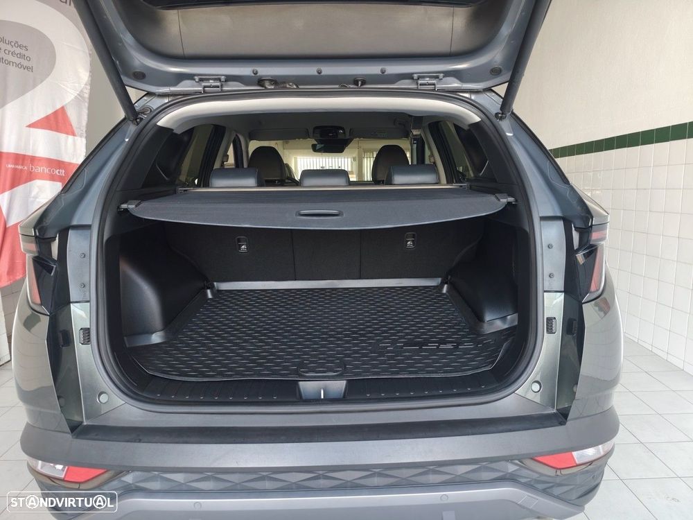 Hyundai Tucson 1.6 T-GDI HEV Premium - 17