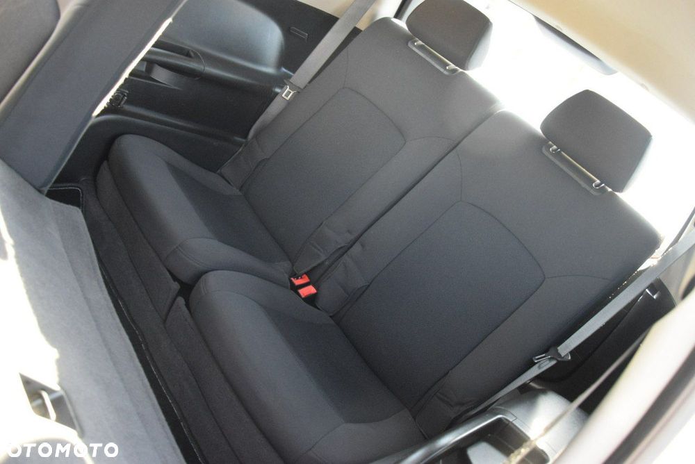 Chevrolet Orlando - 24
